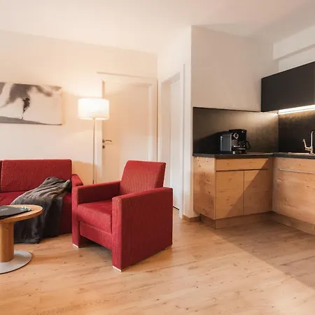 Annas Garten * Серфаус