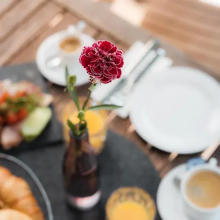 Annas Garten Апартаменты Серфаус